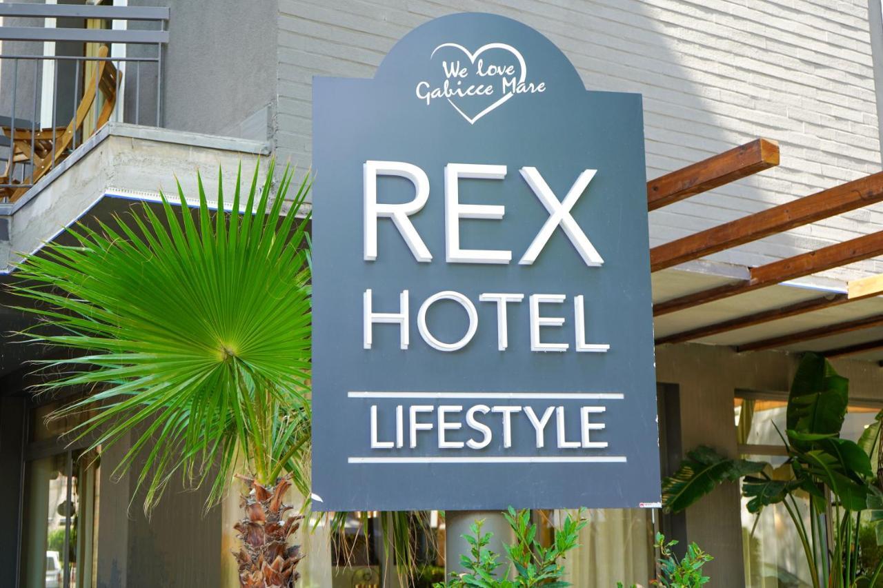 Hotel Rex Gabicce Mare Exteriör bild