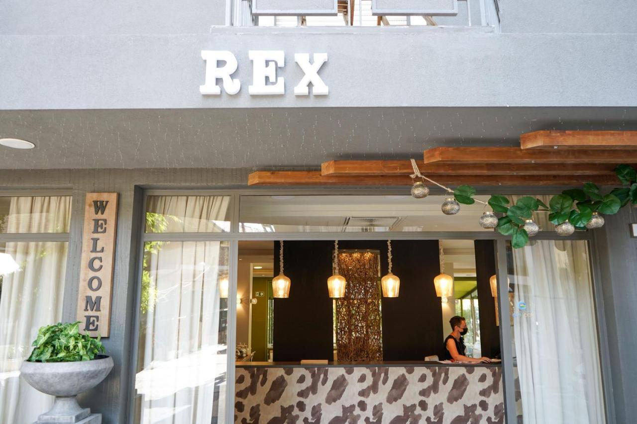 Hotel Rex Gabicce Mare Exteriör bild