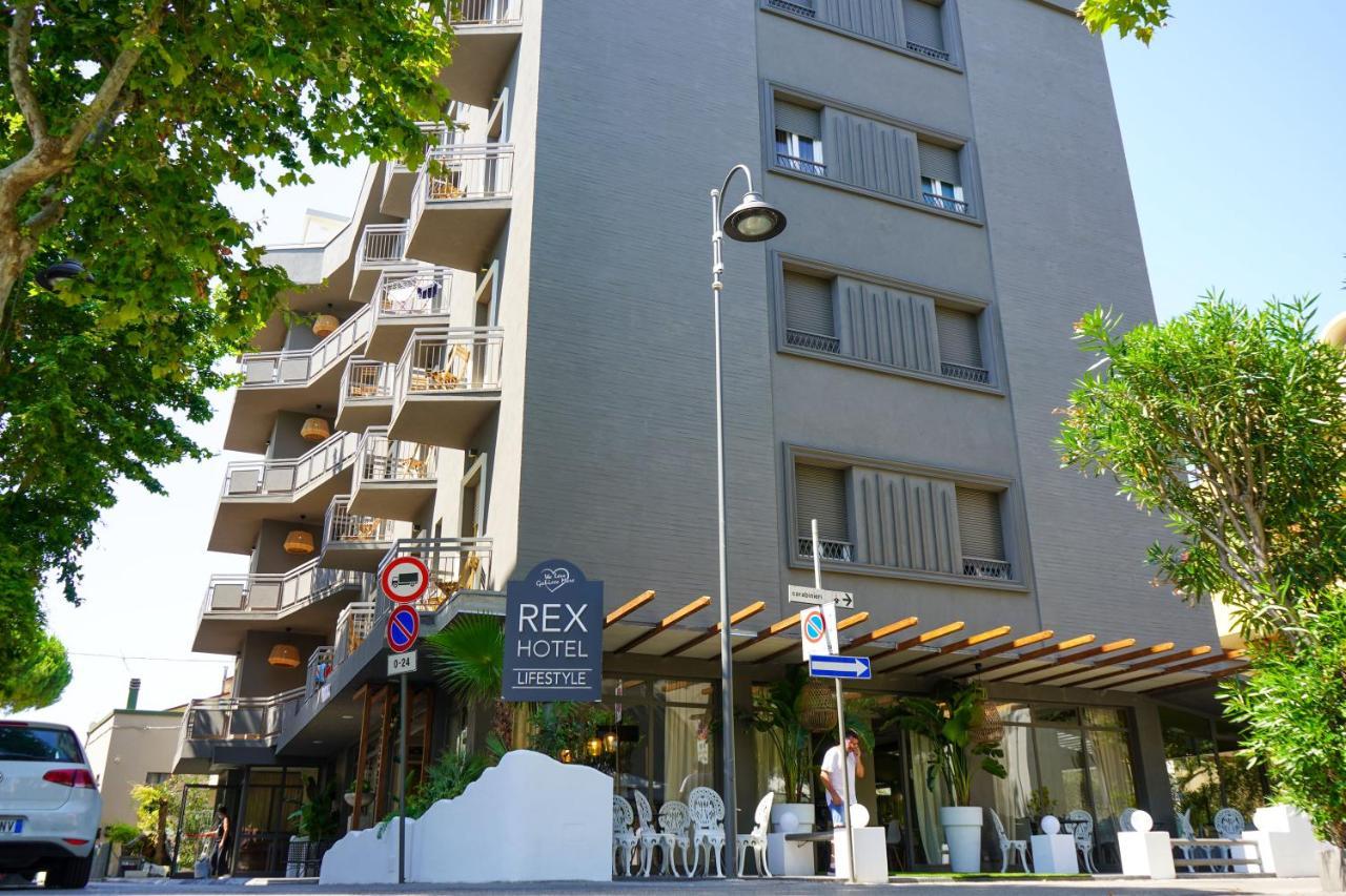 Hotel Rex Gabicce Mare Exteriör bild